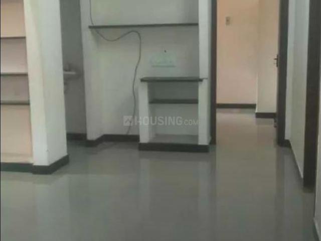 2 BHK Apartment in Madakkulam for rent Madurai. The reference number is 20541887