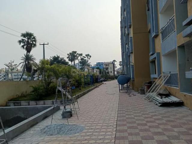 2 BHK Apartment in Madeenaguda for resale Hyderabad. The reference number is 19918327