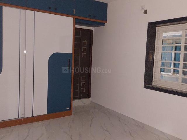 2 BHK Apartment in Madhavanagar for rent Nizamabad. The reference number is 20324760