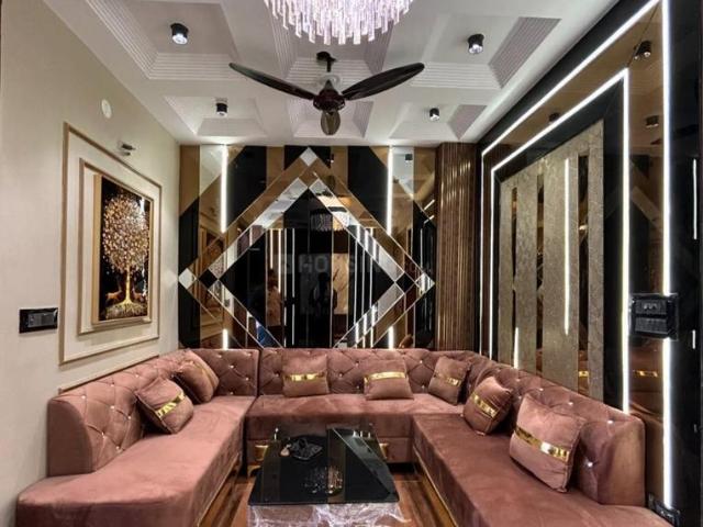 2 BHK Apartment in Madhavpuram for resale Meerut. The reference number is 15491148