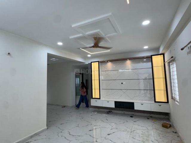 2 BHK Apartment in Madhapur for rent Hyderabad. The reference number is 19136754