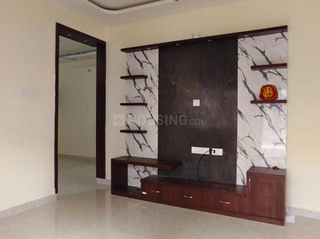 2 BHK Apartment in Madhapur for rent Hyderabad. The reference number is 20699752