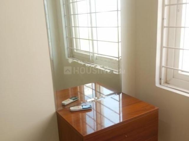 2 BHK Apartment in Madhapur for rent Hyderabad. The reference number is 20840292