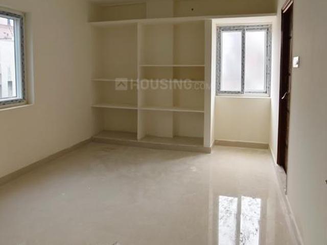 2 BHK Apartment in Madhapur for rent Hyderabad. The reference number is 20869542