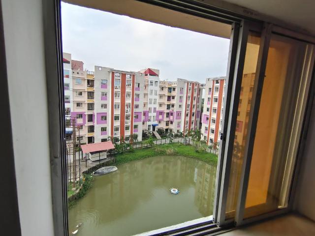 2 BHK Apartment in Madhyamgram for rent Kolkata. The reference number is 7752341