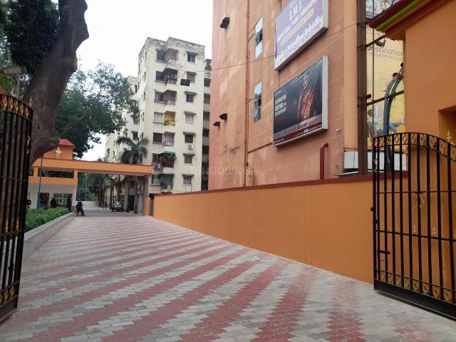 2 BHK Apartment in Madhyamgram for resale Kolkata. The reference number is 18778502