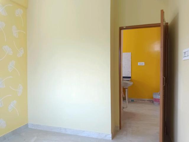 2 BHK Apartment in Madurdaha for resale Kolkata. The reference number is 19925043