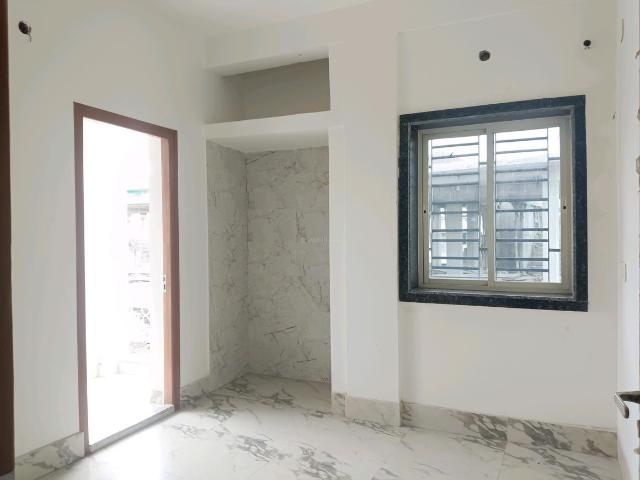 2 BHK Apartment in Madurdaha for resale Kolkata. The reference number is 20344806