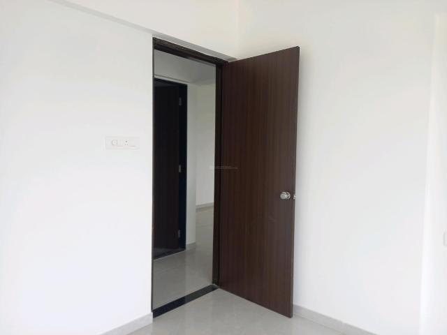 2 BHK Apartment in Magarpatta City for rent Pune. The reference number is 19411999