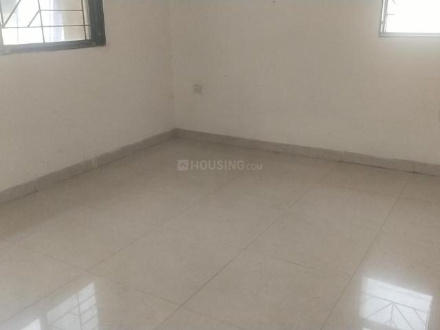 2 BHK Apartment in Magarpatta City for rent Pune. The reference number is 19457470