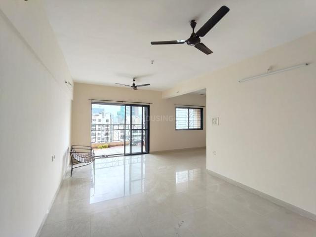2 BHK Apartment in Magarpatta City for rent Pune. The reference number is 19561163
