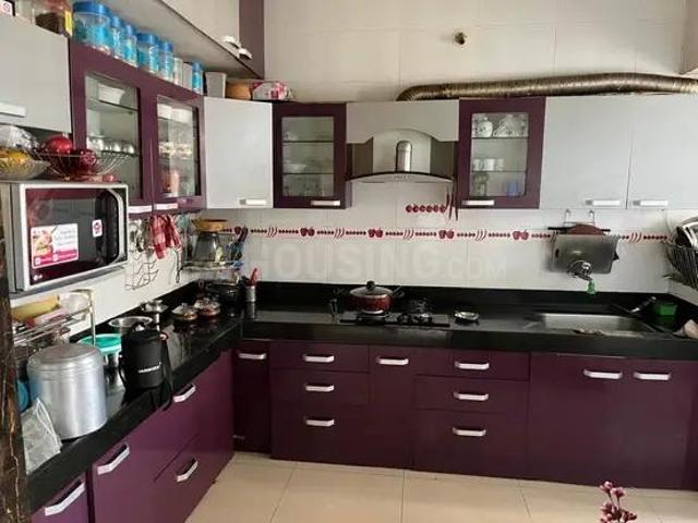 2 BHK Apartment in Magarpatta City for rent Pune. The reference number is 20400914