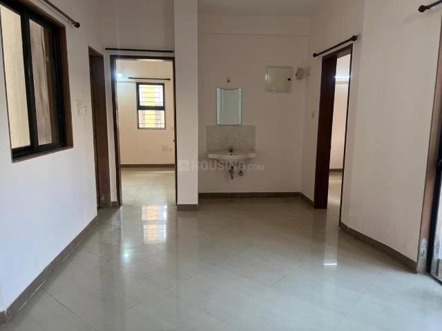 2 BHK Apartment in Magarpatta City for rent Pune. The reference number is 20438319