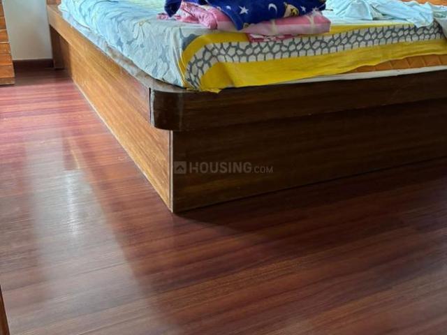 2 BHK Apartment in Magarpatta City for rent Pune. The reference number is 20465211