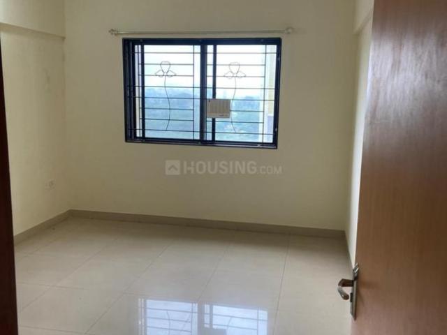2 BHK Apartment in Magarpatta City for rent Pune. The reference number is 20499691
