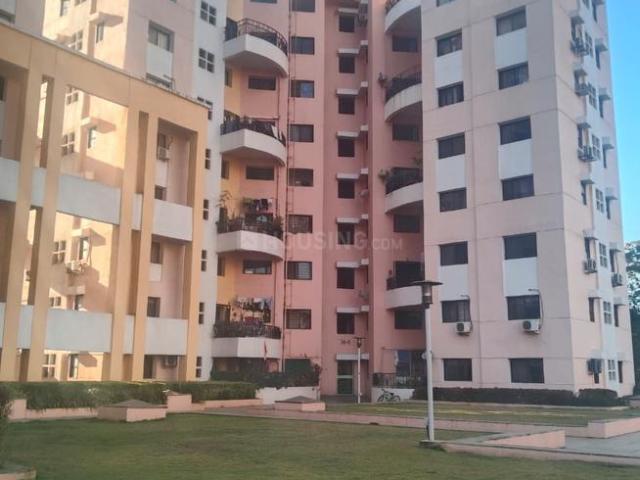 2 BHK Apartment in Magarpatta City for rent Pune. The reference number is 20561760