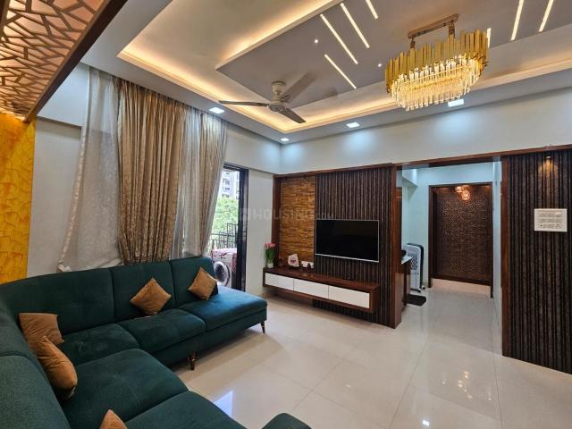 2 BHK Apartment in Magarpatta City for rent Pune. The reference number is 20600134