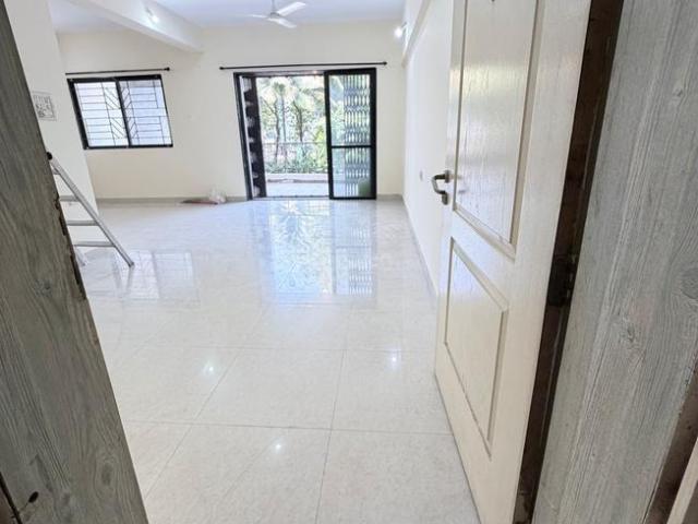2 BHK Apartment in Magarpatta City for rent Pune. The reference number is 20625528
