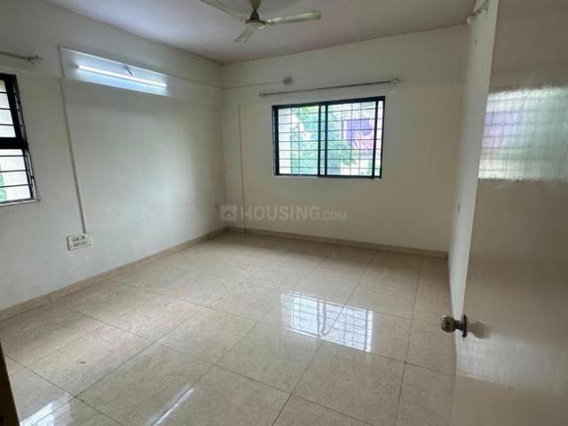 2 BHK Apartment in Magarpatta City for rent Pune. The reference number is 20827790