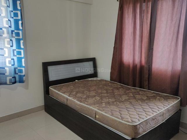 2 BHK Apartment in Magarpatta City for rent Pune. The reference number is 20827934