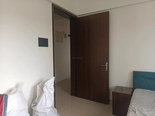 2 BHK Apartment in Magarpatta City for rent Pune. The reference number is 20145931