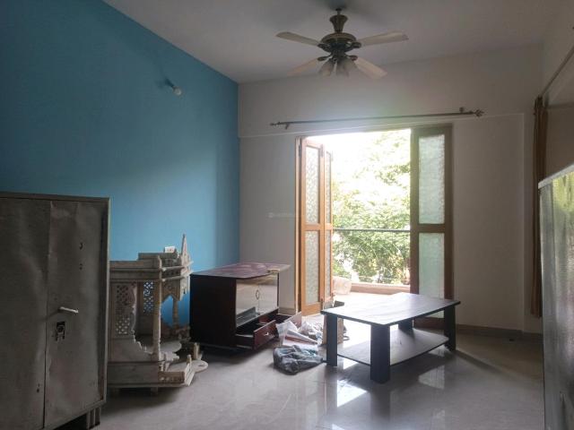 2 BHK Apartment in Magarpatta City for rent Pune. The reference number is 20261684