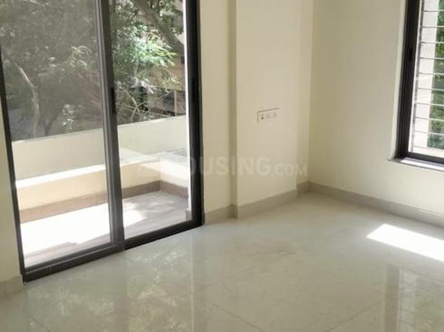 2 BHK Apartment in Magarpatta City for rent Pune. The reference number is 20339796