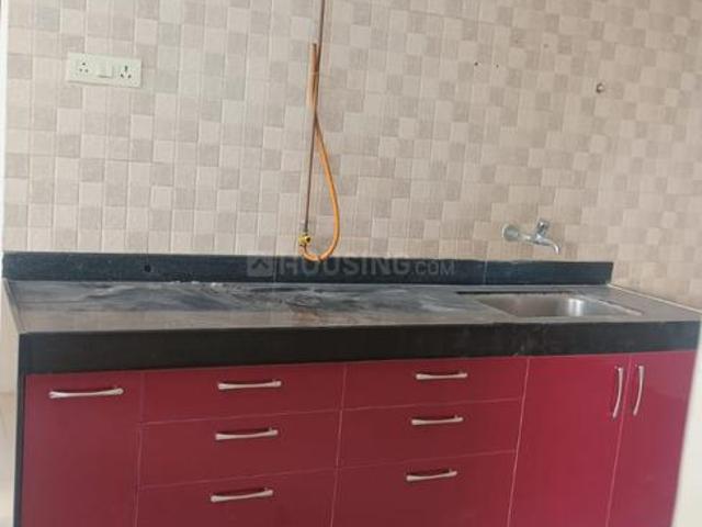 2 BHK Apartment in Magarpatta City for rent Pune. The reference number is 20369523