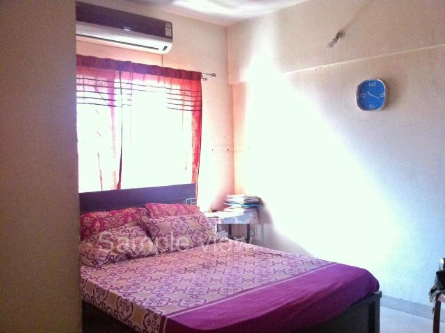 2 BHK Apartment in Magarpatta City for rent Pune. The reference number is 20385440