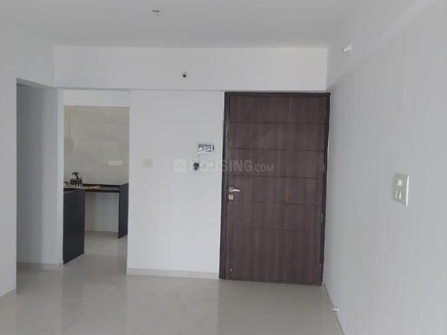 2 BHK Apartment in Magarpatta City for resale Magarpatta Road. The reference number is 17514747