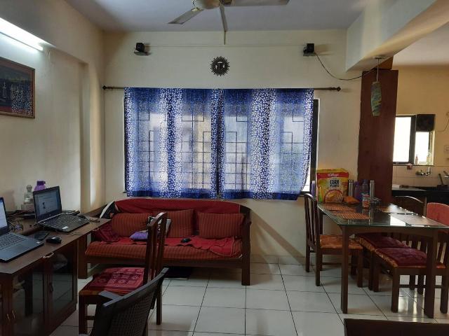 2 BHK Apartment in Magarpatta City for resale Pune. The reference number is 20354340