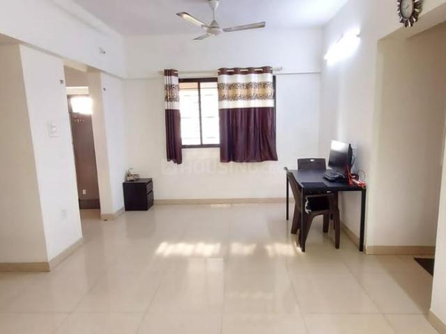 2 BHK Apartment in Magarpatta City for resale Pune. The reference number is 20496982