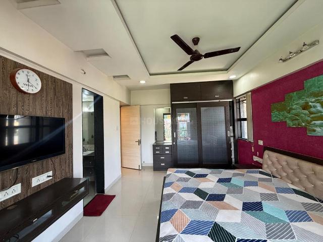 2 BHK Apartment in Magarpatta City for resale Pune. The reference number is 20570794