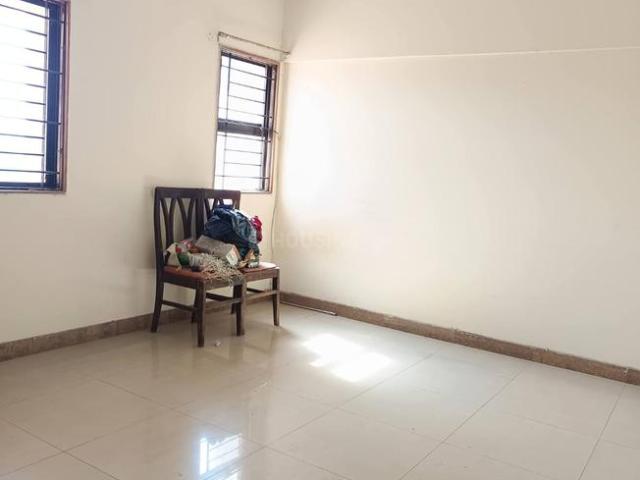 2 BHK Apartment in Magarpatta City for resale Pune. The reference number is 20780833