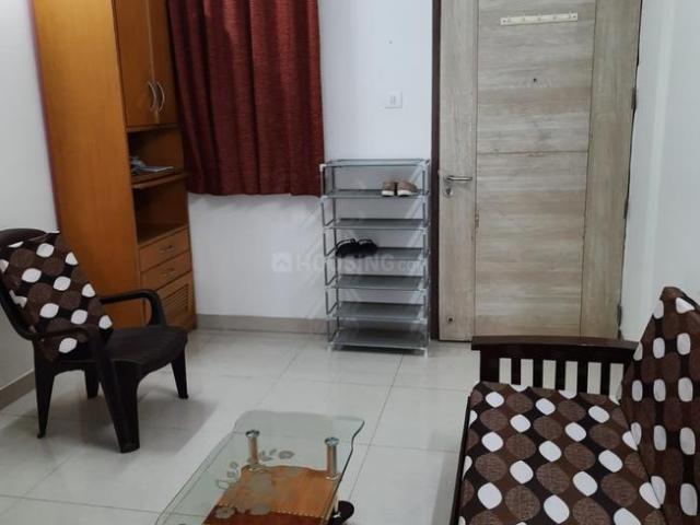 2 BHK Apartment in Magarpatta City for resale Pune. The reference number is 20884679