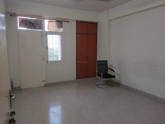 2 BHK Apartment in Hasanganj for rent Lucknow. The reference number is 20625040