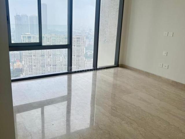 2 BHK Apartment in Worli for resale Mumbai. The reference number is 20176114