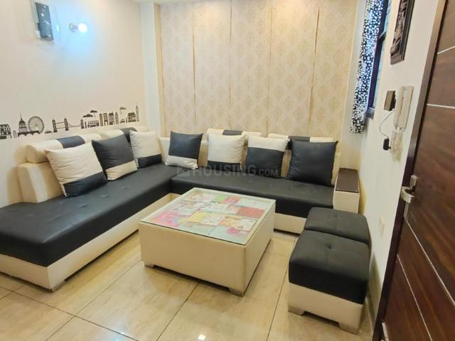 2 BHK Apartment in Mahavir Enclave for rent New Delhi. The reference number is 18878395