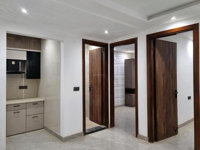 2 BHK Apartment in Mahavir Enclave for resale New Delhi. The reference number is 20775456