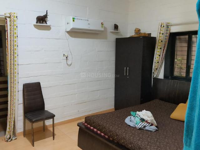 2 BHK Apartment in Mahim for rent Mumbai. The reference number is 18913108