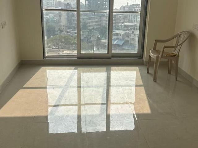 2 BHK Apartment in Mahim for rent Mumbai. The reference number is 19779934