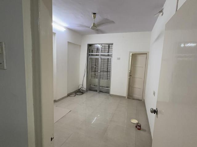 2 BHK Apartment in Mahim for rent Mumbai. The reference number is 20238479