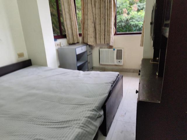 2 BHK Apartment in Mahim for rent Mumbai. The reference number is 20279719