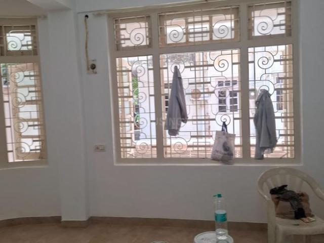 2 BHK Apartment in Mahim for rent Mumbai. The reference number is 20561143