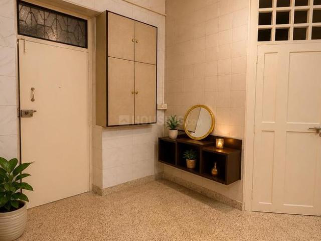 2 BHK Apartment in Mahim for rent Mumbai. The reference number is 20719481
