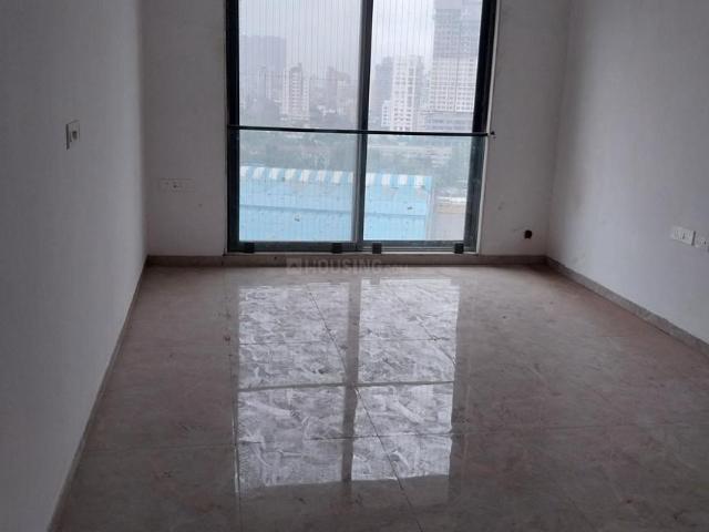 2 BHK Apartment in Mahim for resale Mumbai. The reference number is 17382499