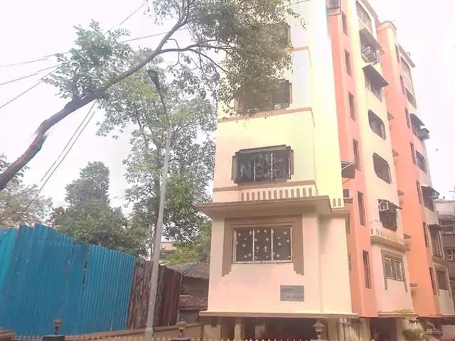 2 BHK Apartment in Mahim for resale Mumbai. The reference number is 19951867
