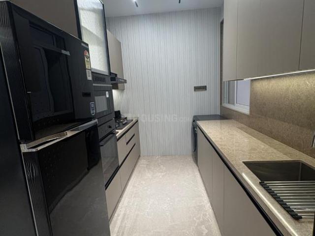 2 BHK Apartment in Mahim for resale Mumbai. The reference number is 20163419