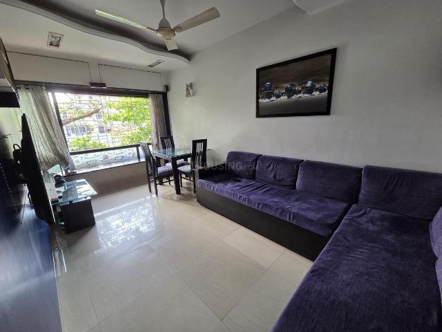 2 BHK Apartment in Mahim for resale Mumbai. The reference number is 20287800