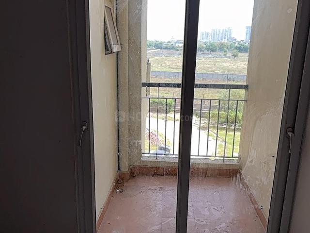 2 BHK Apartment in Mahurali for resale Ghaziabad. The reference number is 19843241